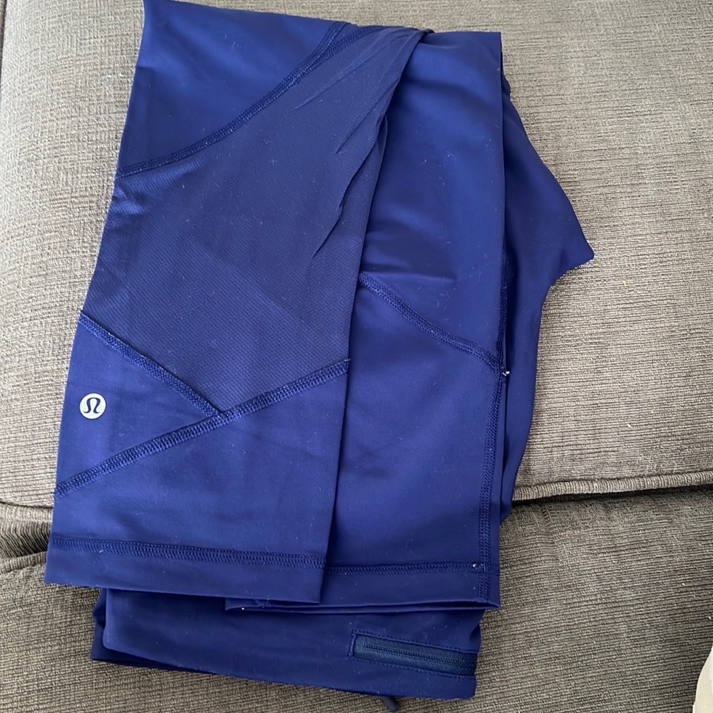 Blue Lululemon Crop Leggings